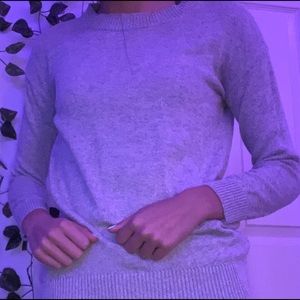 Old navy long sleeve sweater